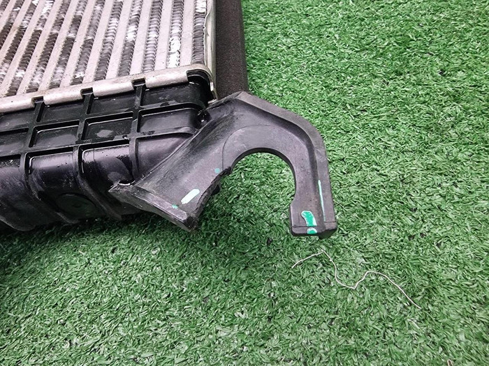 Интеркулер левый Lixiang L7 (2023-н.в.)