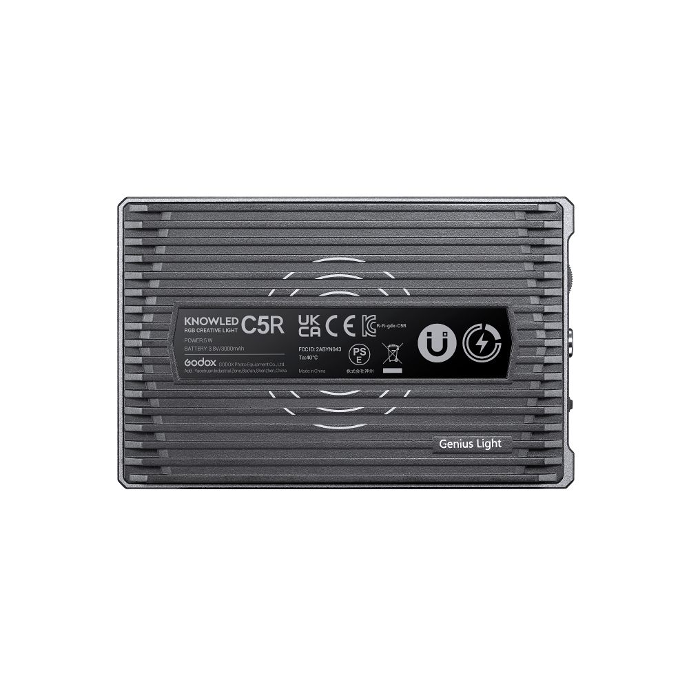 Светодиодный осветитель Godox Knowled C5R