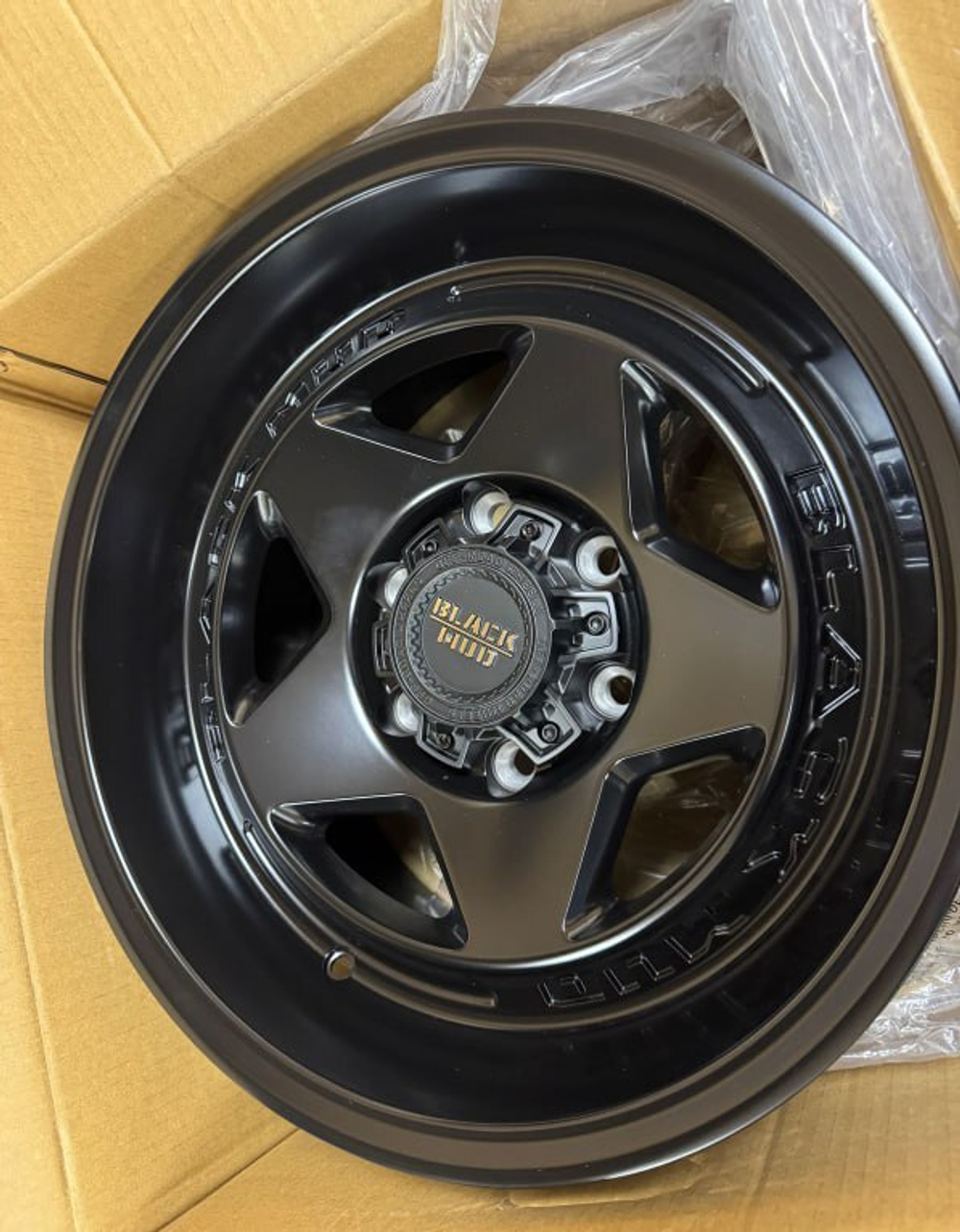 Диск колёсный M550 R17 8,5 ET0 Matte black BLACK MUD