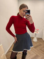 Водолазка красный