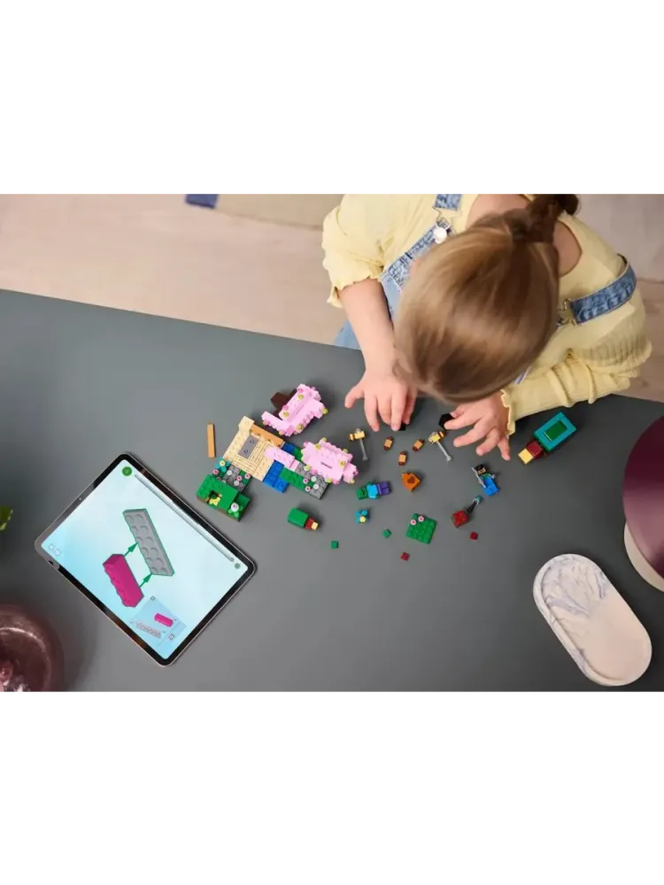 Конструктор Minecraft 21260 Сад цветущей вишни