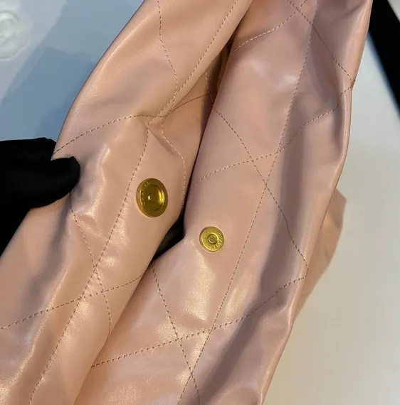 Сумка Chanel 22 розовый