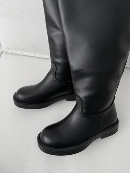 Сапоги из эко кожи