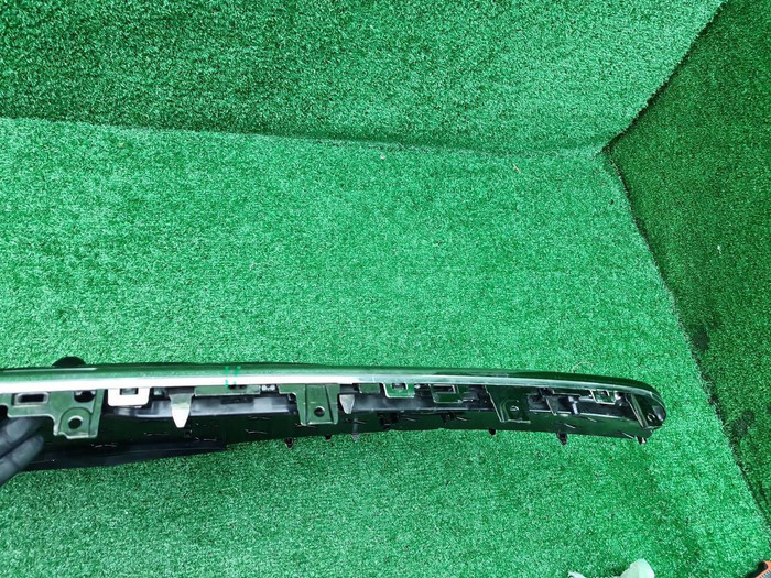 Решетка радиатора Genesis G90 2 (2021-н.в.)