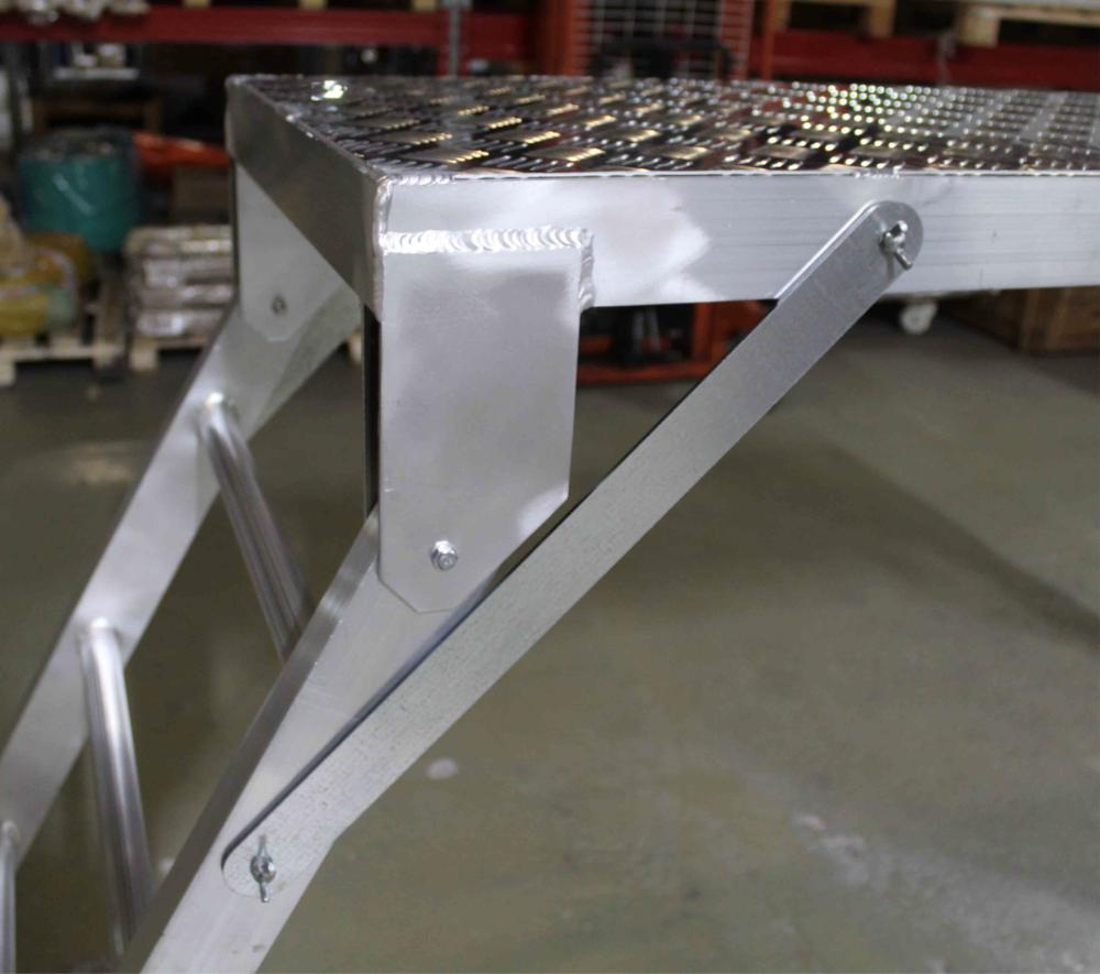 Подмости раскладные алюминиевые MEGAL ПРА - 1,2 (1,4 х 0,5)