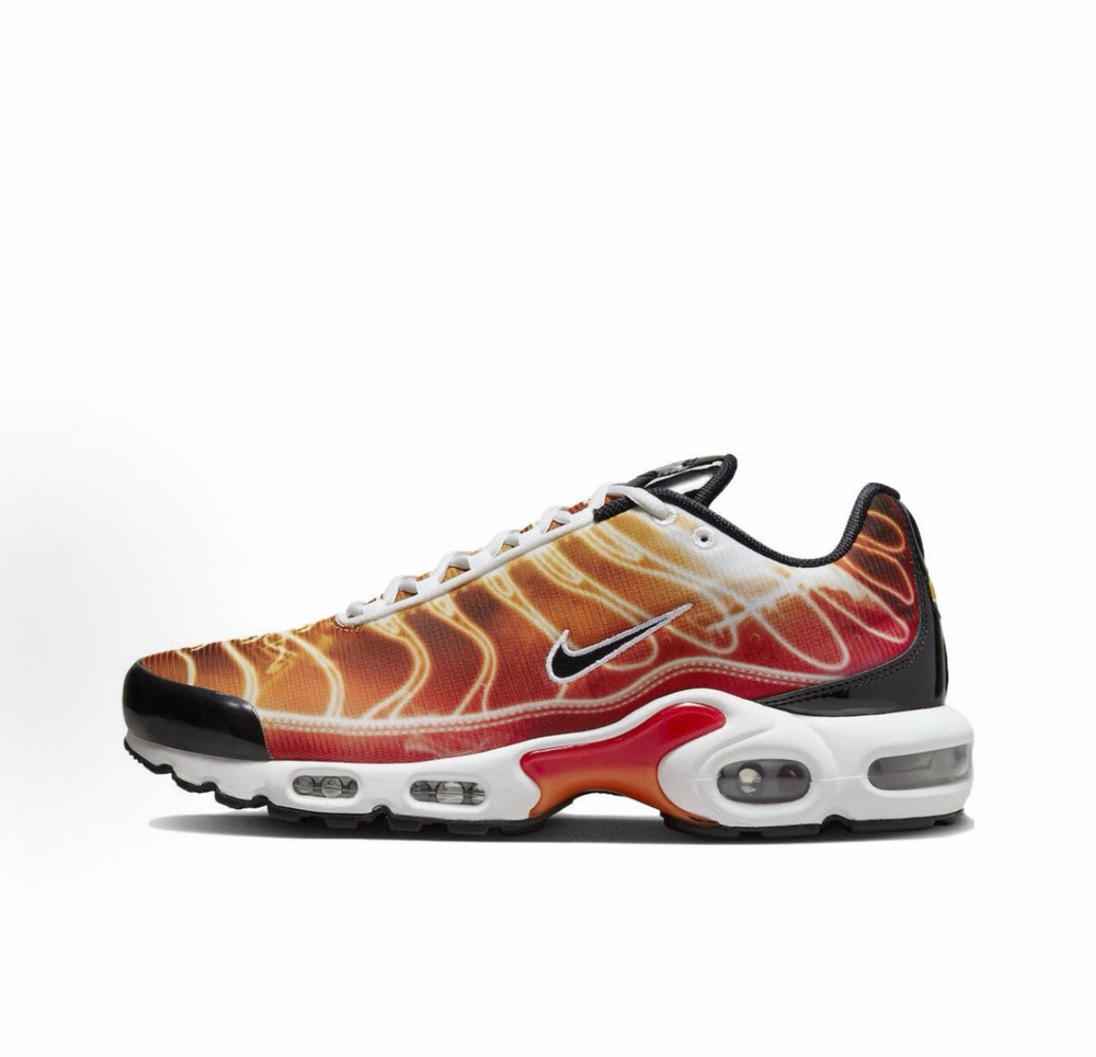 Nike Air Max Plus Light Photography