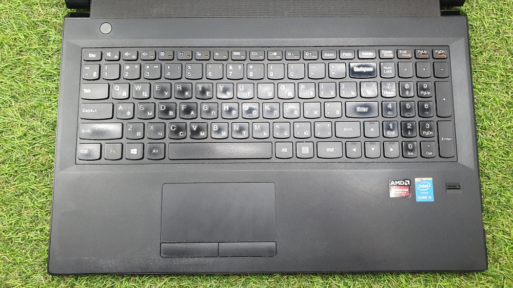 Игровой  Lenovo i5/8 Gb/HD 8500M 2 Gb