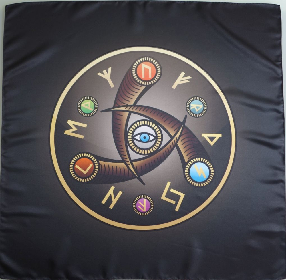 Скатерть-алтарь "Глаз Одина"