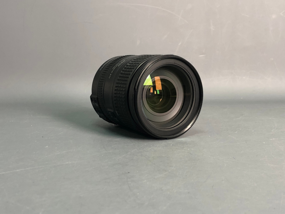 Nikon 28-300mm 3.5-5.6G ED VR AF-S Nikkor