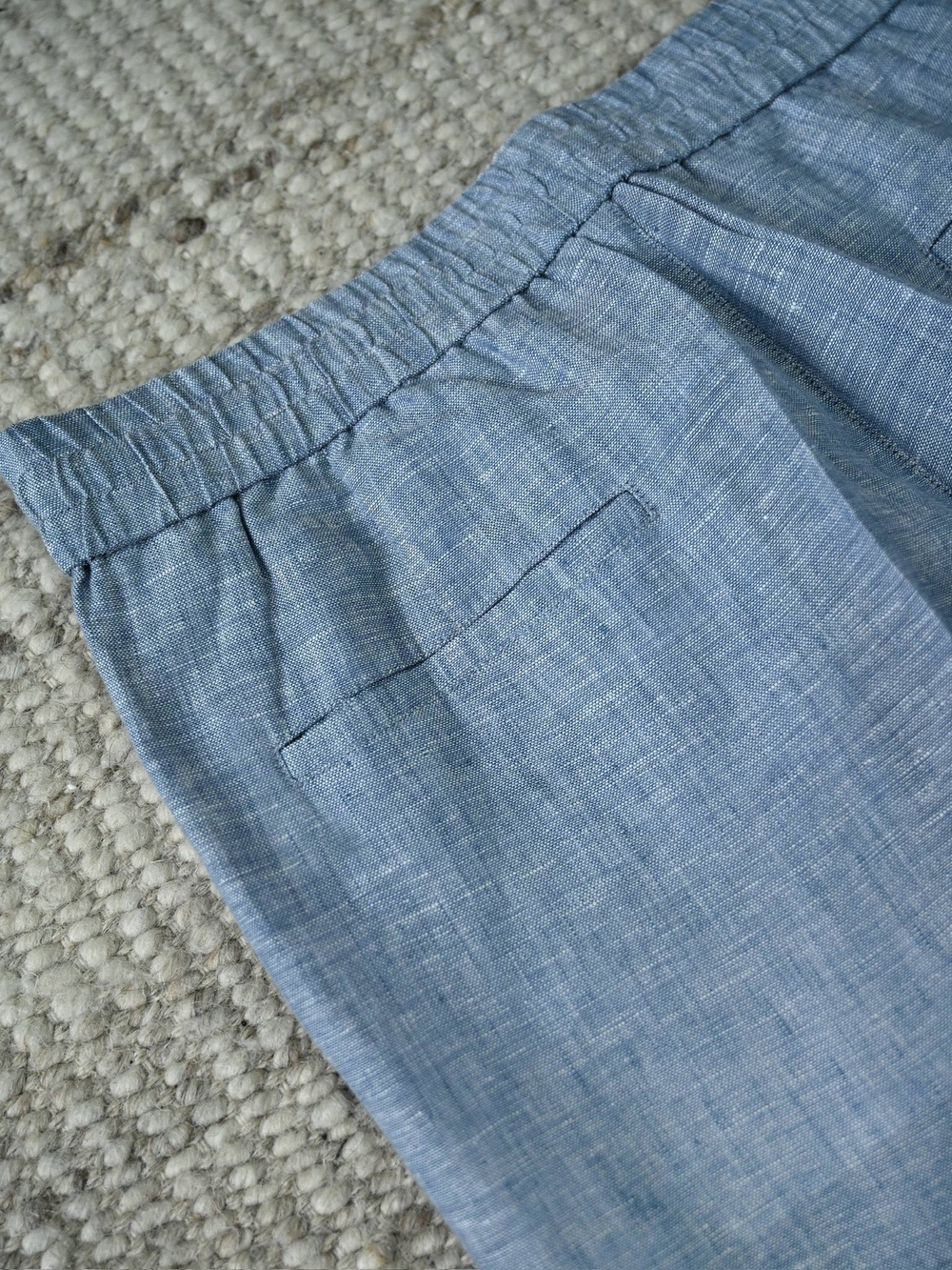 Льняной костюм Brunello Cucinelli