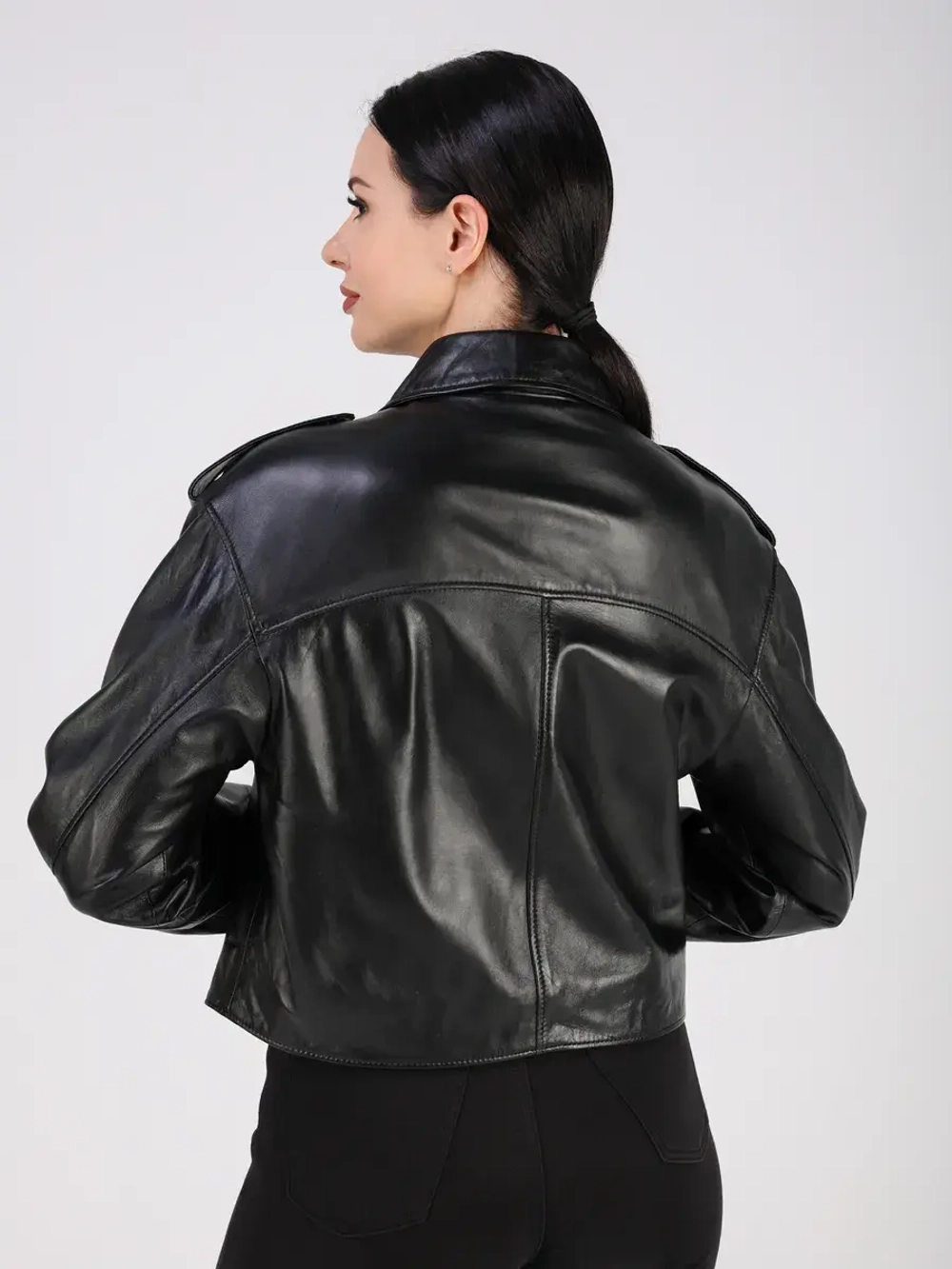 Кожаная куртка демисезонная косуха оверсайз