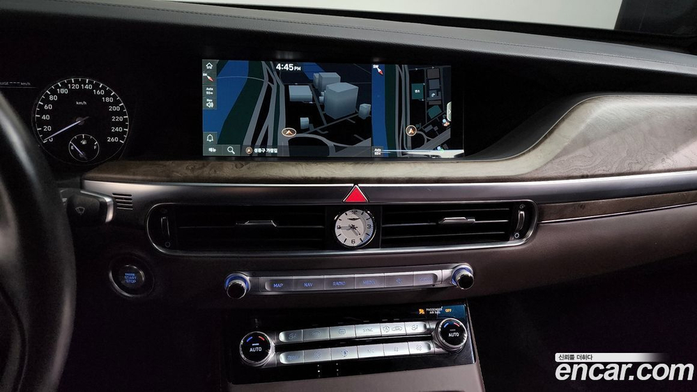 Genesis G90 3.3 T AWD (12.2019)