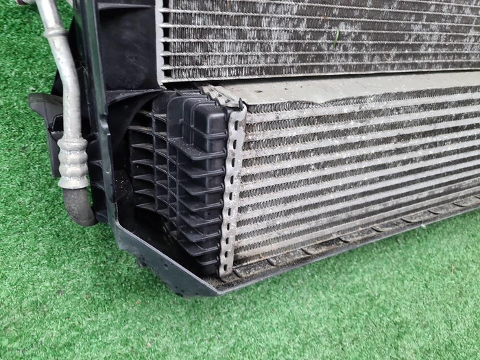 Кассета радиаторов BMW X5 F15 X6 F16 (2013-2018)