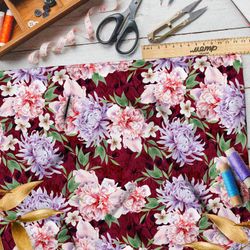 Ткань поплин нежные гвоздики и георгины на красном фоне