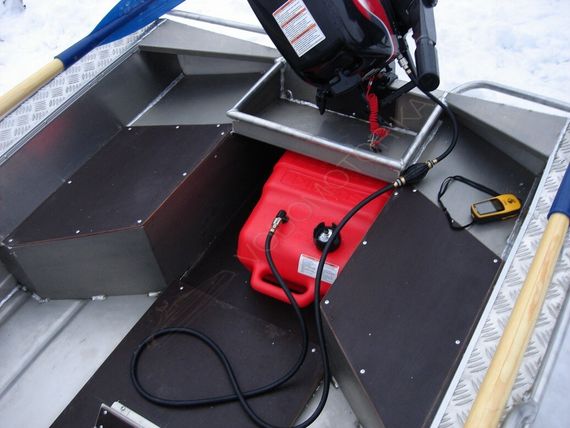 Алюминиевая лодка Wellboat-37