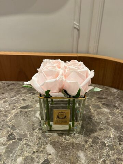 Букет ароматический Cote Noire Square Four Rose Buds Gold & French Pink