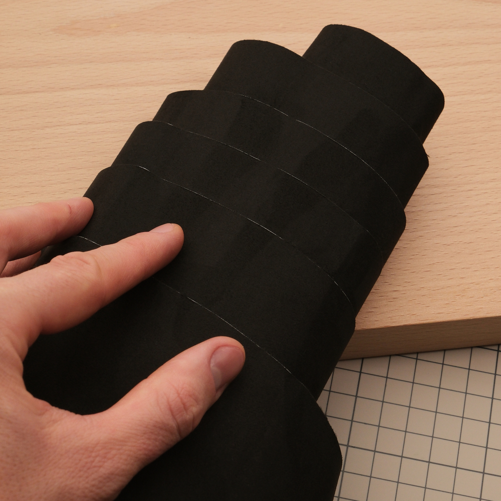 Велюр самоклеящийся 0,35мм, цвет черный, лист 140*50 см