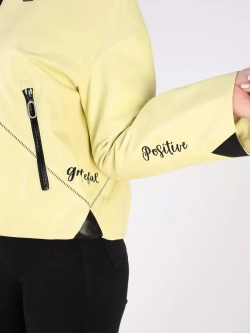 Кожаная куртка демисезонная с капюшоном