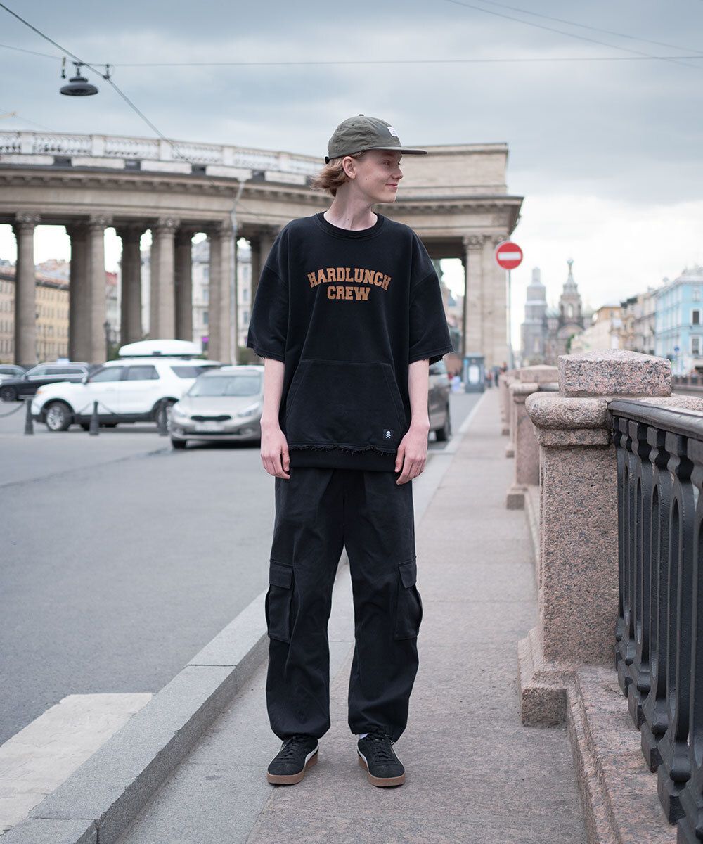 Толстовка Hardlunch Crew с коротким рукавом черная