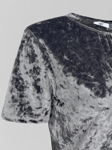 Футболка YIXUAN 32131 однотонная велюровая средней длины