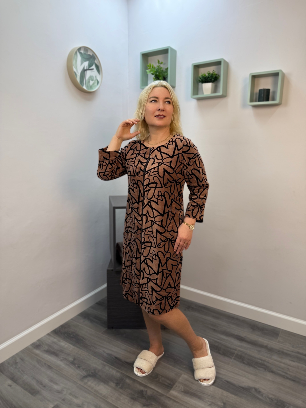 Халат женский "114 В.П" молния набивка (159)