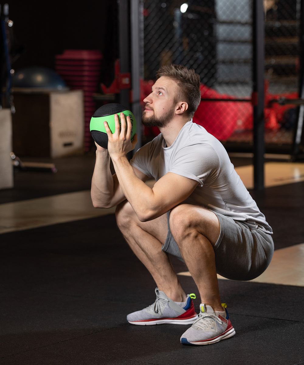 Медбол высокой плотности GB-702, 2 кг, зеленый