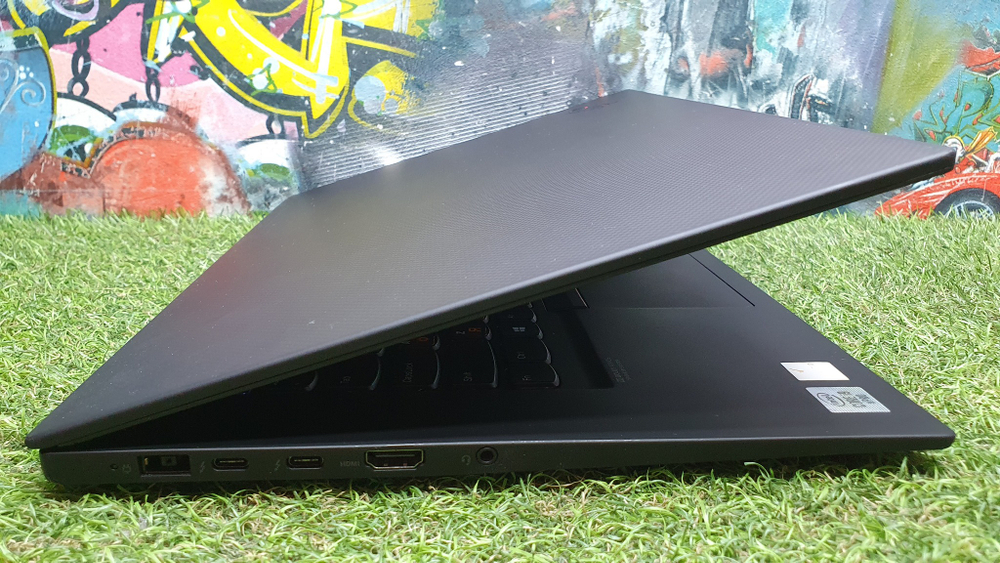 Ноутбук Lenovo i9-10/32Gb/ T2000 Max-Q 4Gb/4K/ThinkPad P1 Gen 3 20TH0019RT /Windows 11