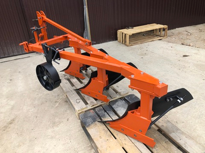 Плуг 3-х корпусной ПЛН-3*35 навесной (Палехагромаш)