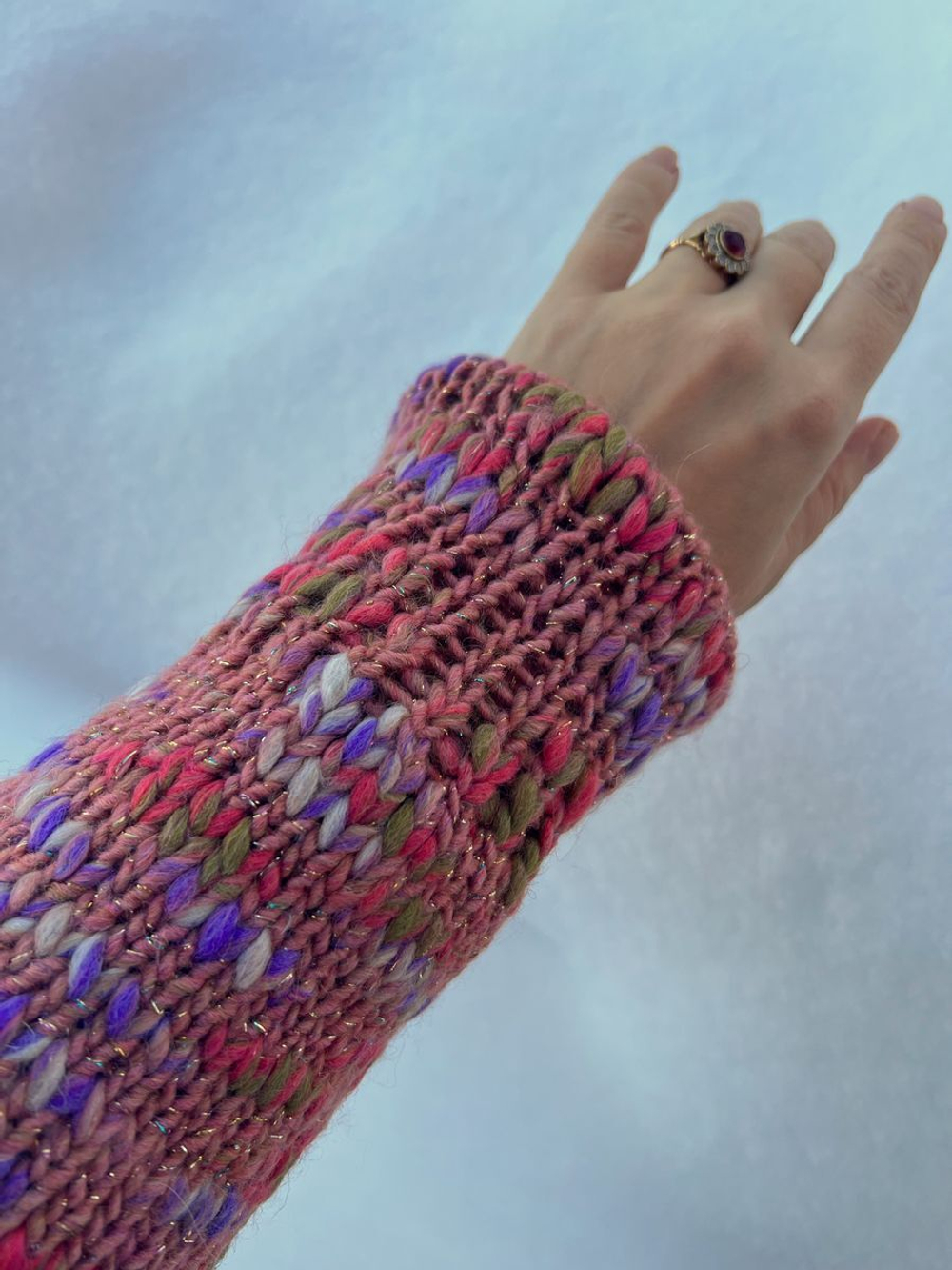 Трикотажная пряжа для вязания MORELINO толстая шишибрики