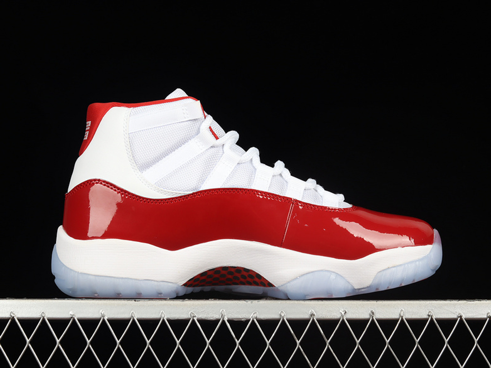 Air jordan cheap 11 retro chicago