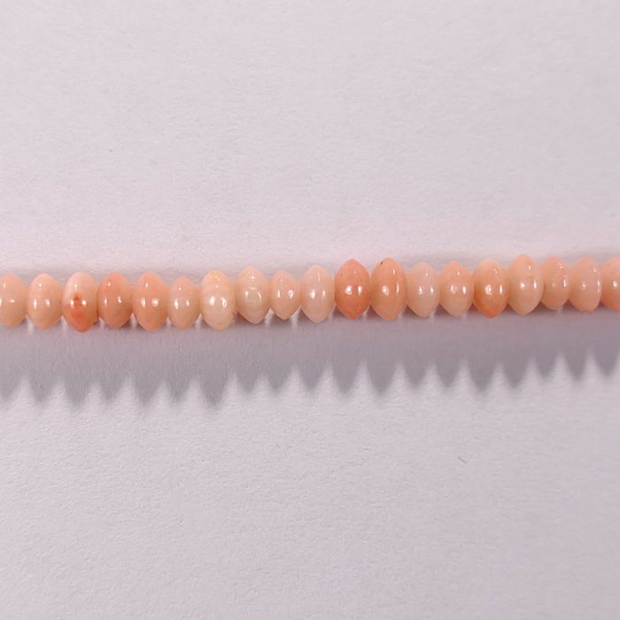 Бусина из коралла розового, облагороженного, фигурная, 2x4 мм (рондель плоская, гладкая)