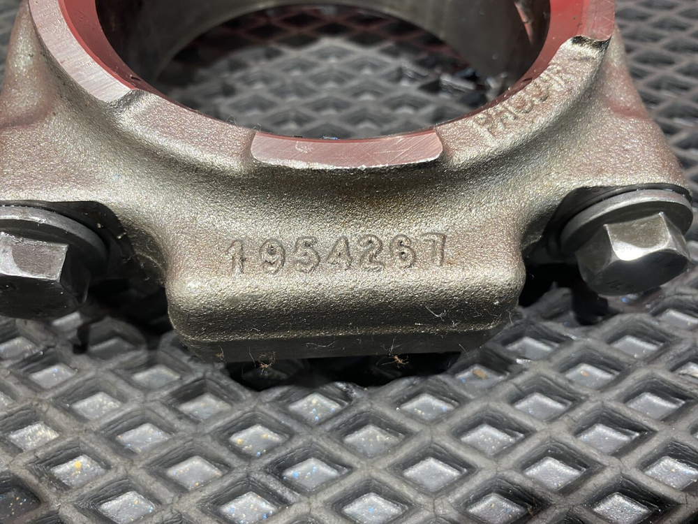 Поршень с шатуном 2018г