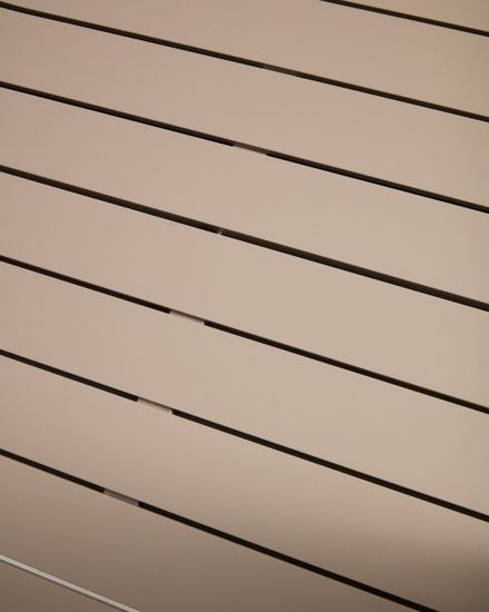 Раздвижной уличный стол Izola из алюминия с бежевой отделкой, 220 (280) x 100 см