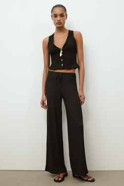 ZARA БРЮКИ ПРЯМОГО КРОЯ ИЗ РЕЛЬЕФНОЙ ТКАНИ, ЧЕРНЫЙ