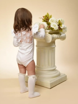 Боди с кружевной спинкой