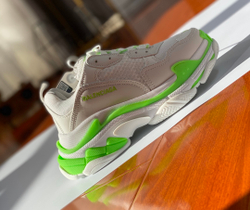 Balenciaga Triple S