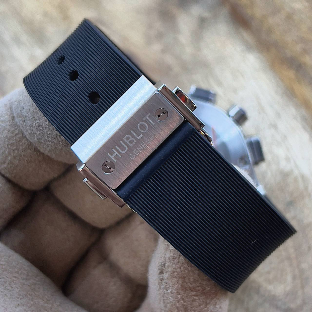 Часы Hublot