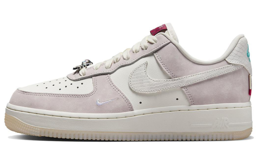 Кроссовки Nike Air Force 1 Low "Year Of The Dragon" (Женская размерная сетка)