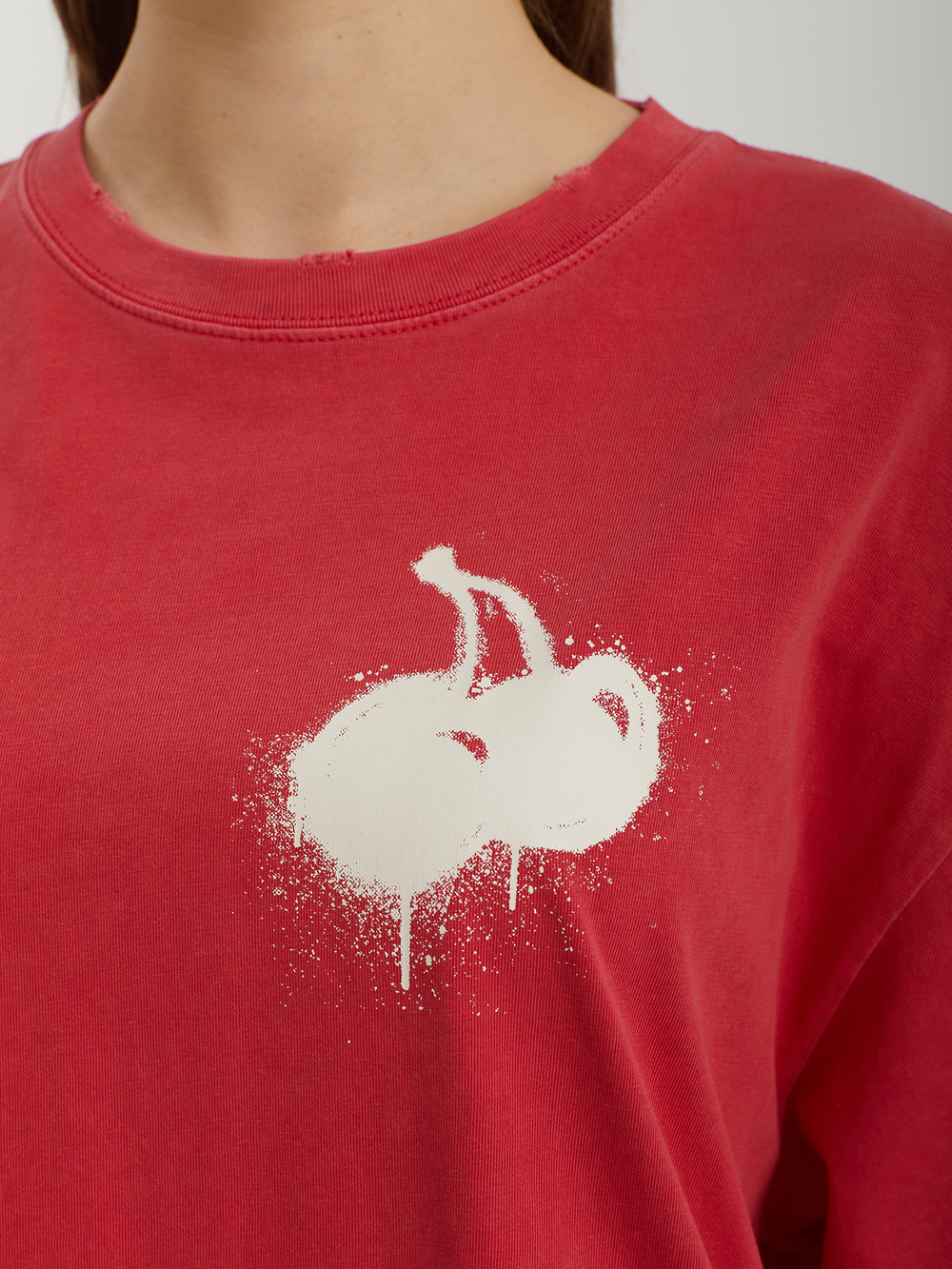 Женская Футболка Melting Cherry Pigment Washing