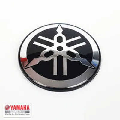 Эмблема Yamaha 1RC2413B0100