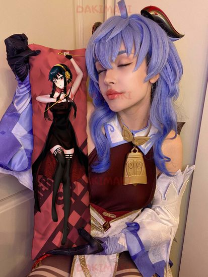 Мини дакимакура Йор Форджер из Семья шпиона арт. M0980, 60х20 см