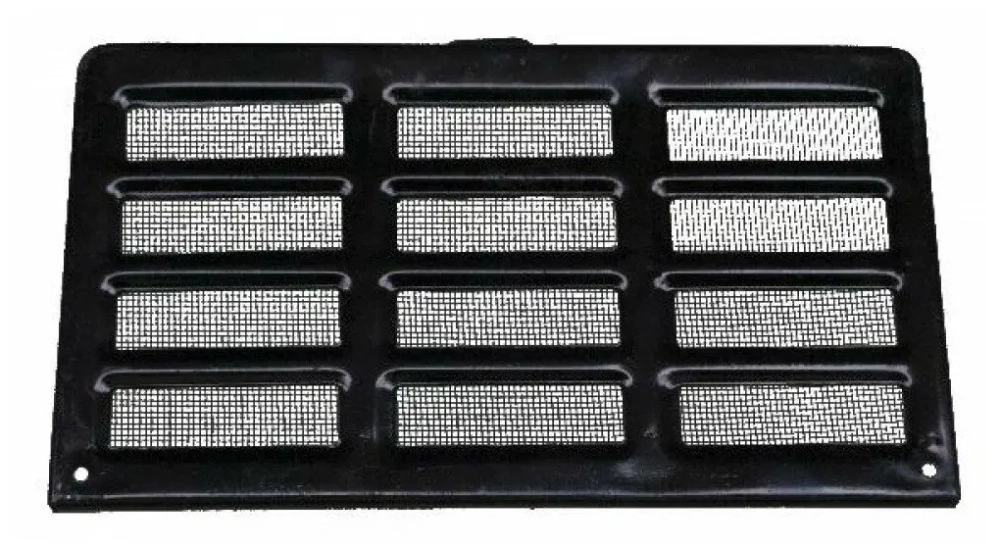 Решетка капота МТЗ нижняя (без отверстий) (аналог)