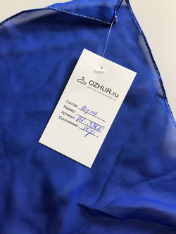 Палантин для акцента в образе