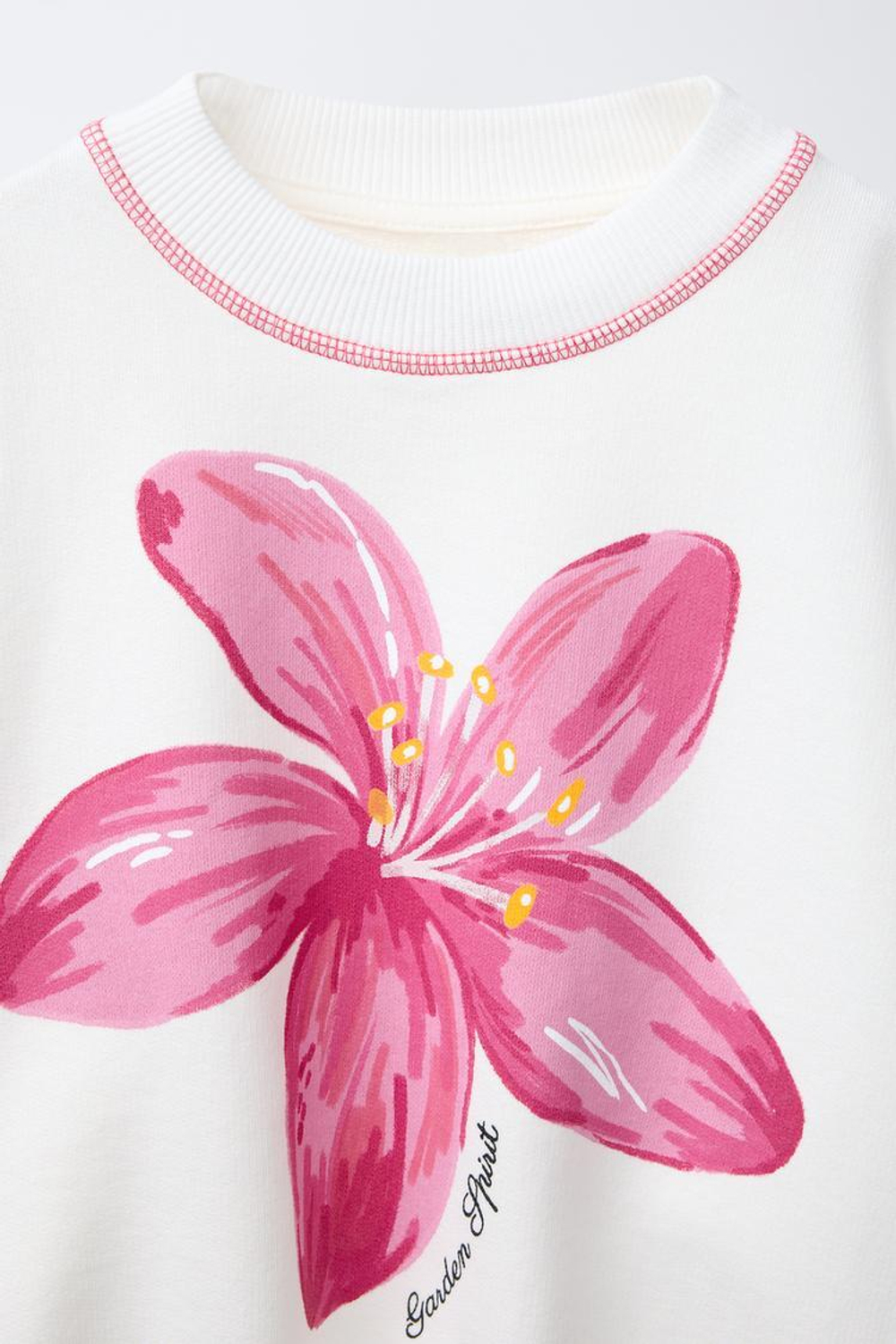 ZARA ТОЛСТОВКА С ЦВЕТКОМ, ЖЕЛТОВАТО-БЕЛЫЙ