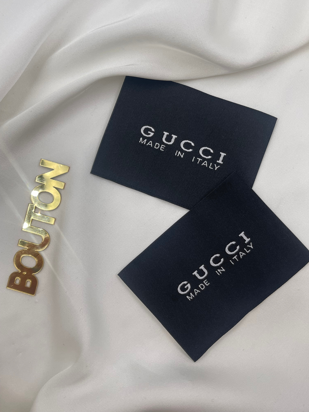 Бирка Гучч. черная большая 70х51 мм