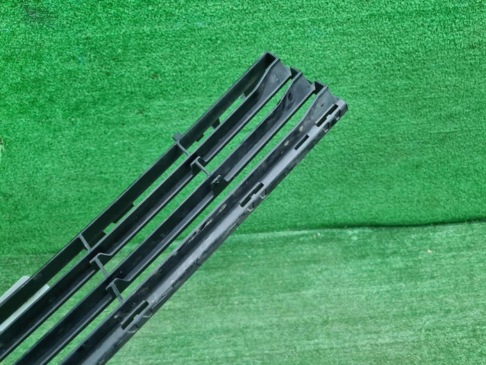 Решетка переднего бампера BMW 5er G30 (2017-2020)