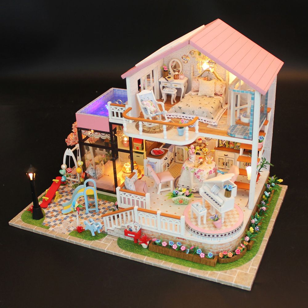 Набор интерьерной миниатюры "Pink house"