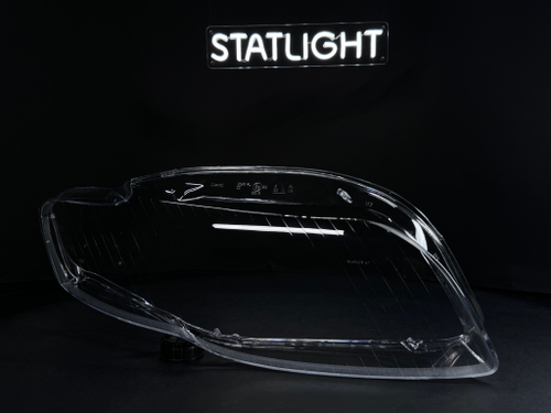 Правое стекло фары AUDI A4 B7 2004-2009