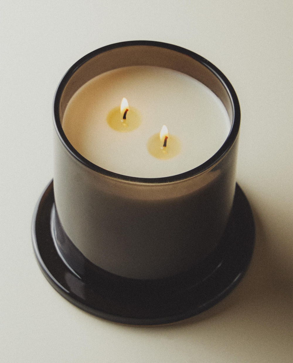 Zara Home - Ароматическая свеча c dre pic , 525 г