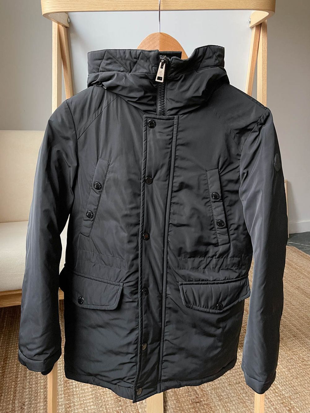 Пуховик Moncler